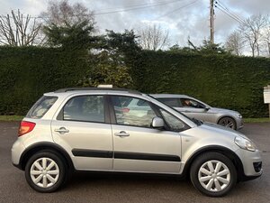 Suzuki SX4 1.6 SX4 SZ3 5dr