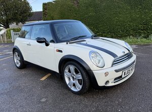 Mini Hatch 1.6 Cooper 3dr