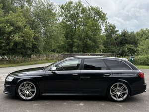 Audi RS6 Avant 5.0 RS 6 Quattro AUTO 5dr