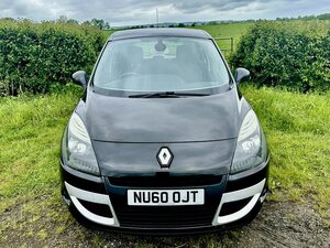 Renault Scenic 1.6 Scenic Dynamique Tomtom VVT 5dr