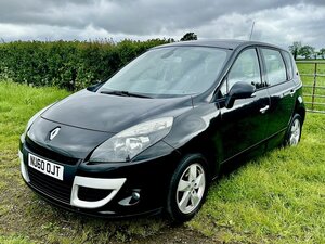 Renault Scenic 1.6 Scenic Dynamique Tomtom VVT 5dr
