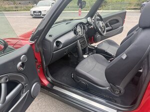 Mini Convertible 1.6 ONE 2dr