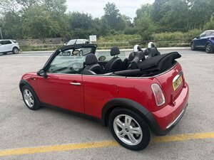 Mini Convertible 1.6 ONE 2dr