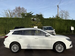 MG MG5 MG5 Exclusive LONG Range EV 5dr