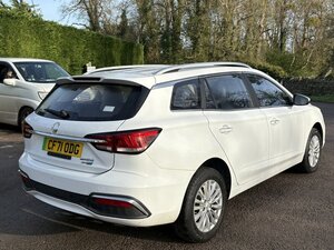 MG MG5 MG5 Exclusive LONG Range EV 5dr