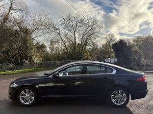 Jaguar XF 2.2 XF Luxury D AUTO 4dr