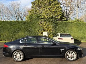 Jaguar XF 2.2 XF Luxury D AUTO 4dr