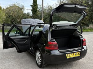Volkswagen Golf 1.8 GOLF GTI Turbo 5dr
