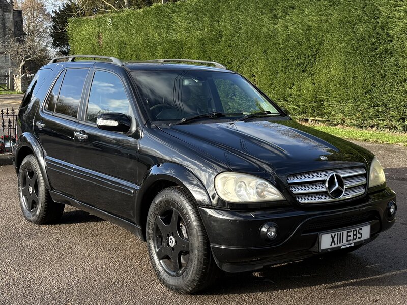 Mercedes-Benz M-Class 5.4 ML55 AMG AUTO 5dr