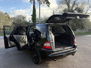 Mercedes-Benz M-Class 5.4 ML55 AMG AUTO 5dr