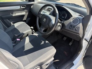 Suzuki Swift 1.3 Swift SZ-L 5dr