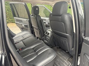 Land Rover Range Rover 3.6 Range Rover Vogue TDV8 AUTO 5dr