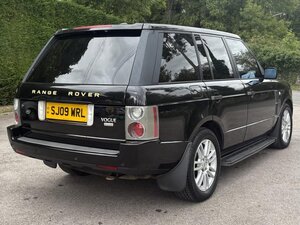 Land Rover Range Rover 3.6 Range Rover Vogue TDV8 AUTO 5dr