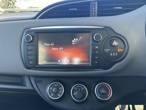 Toyota Yaris 1.3 Yaris ICON Vvt-i 5dr
