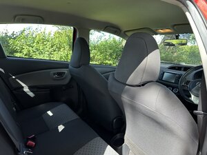 Toyota Yaris 1.3 Yaris ICON Vvt-i 5dr
