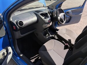 Toyota Aygo 1.0 AYGO BLUE Vvt-i 3dr