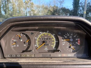 Mercedes-Benz 230 2.3 230te AUTO 5dr