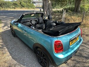 Mini Convertible 1.5 Cooper 2dr