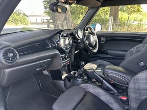 Mini Convertible 1.5 Cooper 2dr