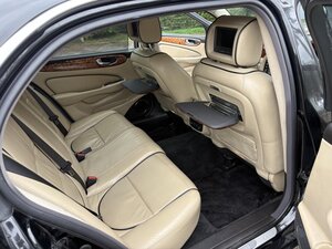 Jaguar XJ 2.7 XJ Sovereign V6 LWB AUTO 4dr