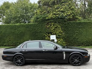 Jaguar XJ 2.7 XJ Sovereign V6 LWB AUTO 4dr