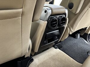 Land Rover Discovery 5.0 V8 Petrol TO HSE Luxury SPEC