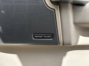 Land Rover Discovery 5.0 V8 Petrol TO HSE Luxury SPEC