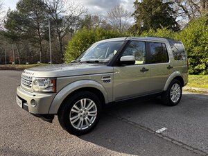 Land Rover Discovery TO HSE Luxury SPEC
