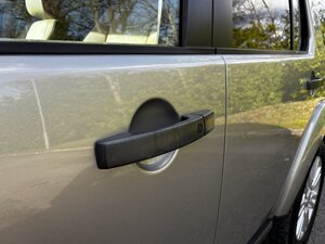 Land Rover Discovery TO HSE Luxury SPEC