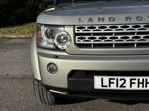 Land Rover Discovery TO HSE Luxury SPEC