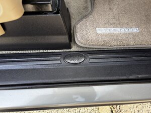 Land Rover Discovery TO HSE Luxury SPEC