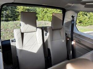 Land Rover Discovery TO HSE Luxury SPEC