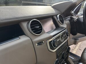 Land Rover Discovery TO HSE Luxury SPEC