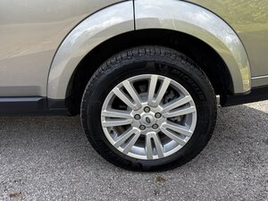 Land Rover Discovery TO HSE Luxury SPEC