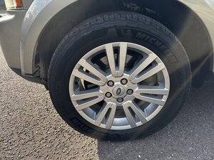 Land Rover Discovery TO HSE Luxury SPEC