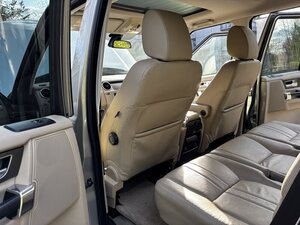 Land Rover Discovery TO HSE Luxury SPEC