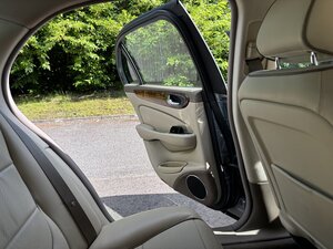 Jaguar XJ X358 SWB Sovereign