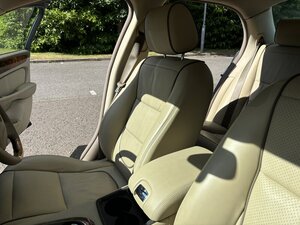 Jaguar XJ X358 SWB Sovereign