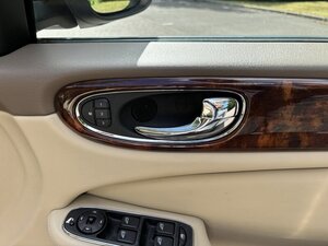 Jaguar XJ X358 SWB Sovereign