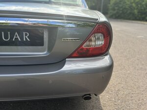 Jaguar XJ X358 SWB Sovereign