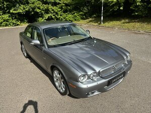 Jaguar XJ X358 SWB Sovereign