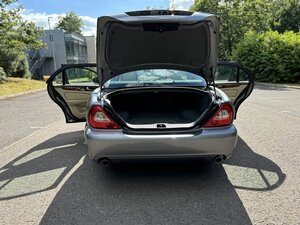 Jaguar XJ X358 SWB Sovereign