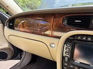 Jaguar XJ X358 SWB Sovereign