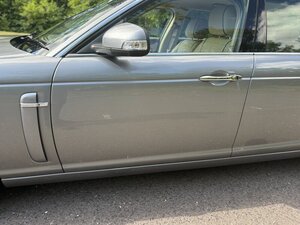 Jaguar XJ X358 SWB Sovereign