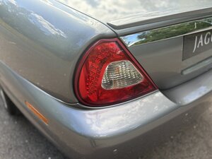 Jaguar XJ X358 SWB Sovereign