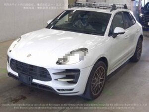Porsche Macan Turbo 3.6