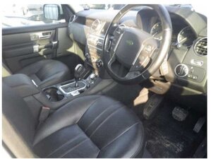 Land Rover Discovery 5.0 V8 Petrol TO HSE Luxury SPEC 