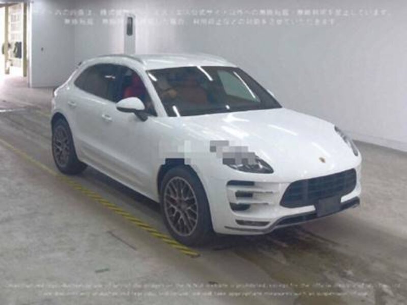 Porsche Macan Turbo 3.6
