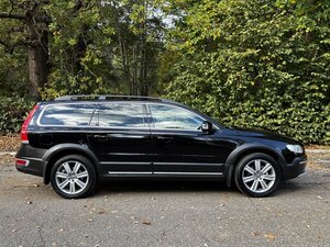 Volvo XC70 SUV 2.5