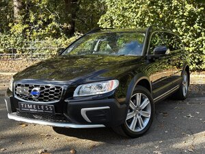 Volvo XC70 SUV 2.5
